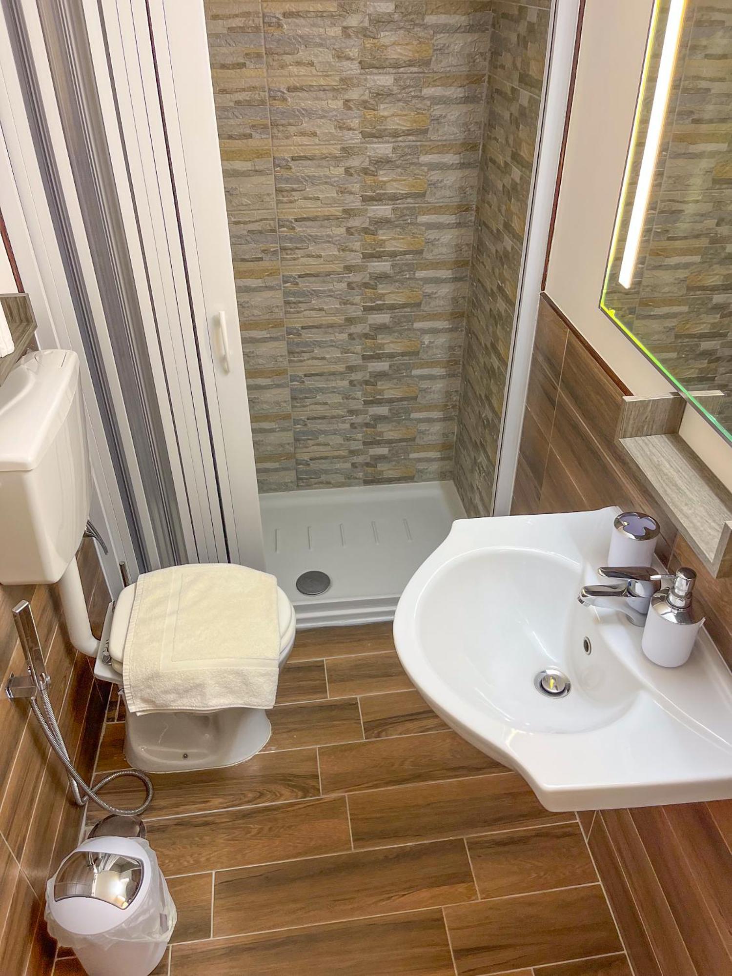 Beb Boreale Hotel Napoli Ngoại thất bức ảnh
