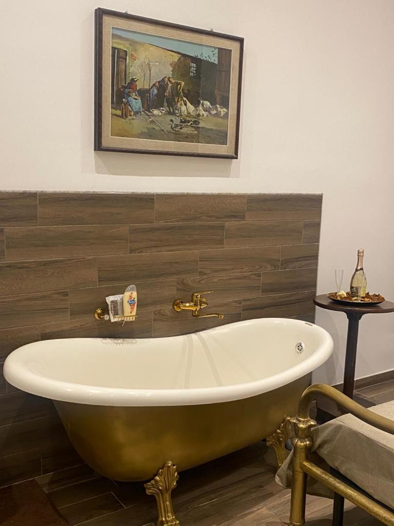 Beb Boreale Hotel Napoli Ngoại thất bức ảnh